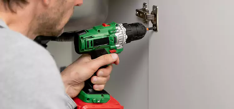 Commercial Door Hinge Repair Forest Park