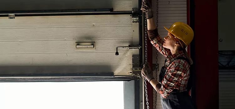 Addressing Common Garage Door Stoppage Issues in Forest Park, OH