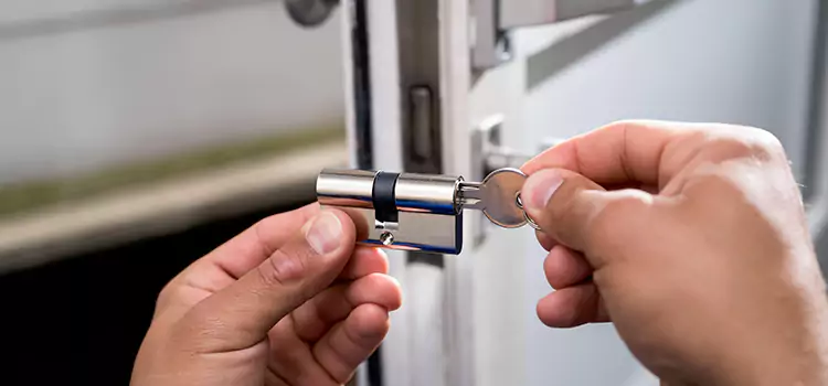 Emergency Locksmith for House Forest Park