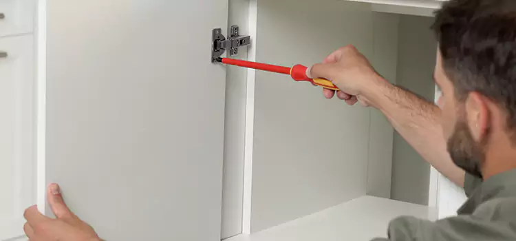 Screen Door Hinge Repair Forest Park